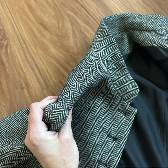 Vintage wool tweed herringbone blazer - Picture 16 of 16